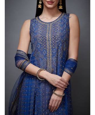 Ri Ritu Kumar Blue Chiffon Round Neck Sleeveless Kurta With Palazzo & Dupatta 6