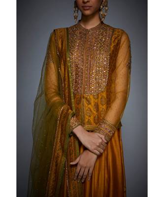 RI Mustard & Olive Green Embroidered Ensemble Kurta Set 4