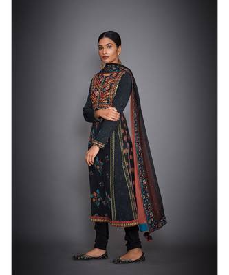 Ri Ritu Kumar Black & Red Hand Embroidered Kurta With Churidar & Dupatta 2