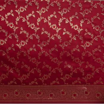 Red Woven Art Silk Saree With Blouse 4
