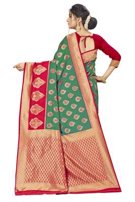 Green woven art  silk saree with blouse 3