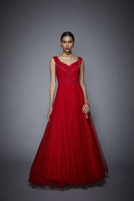 Ri Ritu Kumar Sweet Heart Neckline Sleeveless Red Gown 1