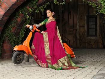 magenta banarasi Plain Heavy Bordered Designer Saree For 3