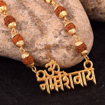 Gold pendants 4