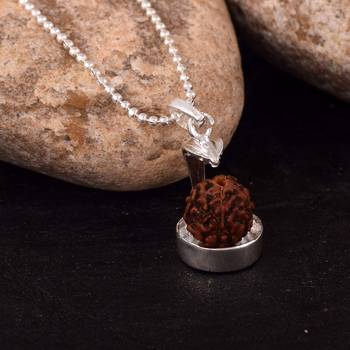 Five Mukhi Rudraksha Religious Pendant  1