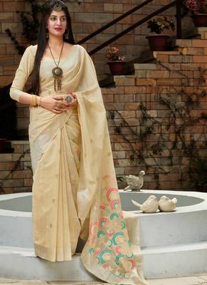 Cream Woven Silk Blend Saree With Blouse 1