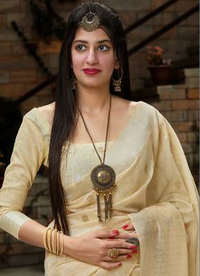 Cream Woven Silk Blend Saree With Blouse 2