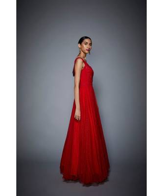 Ri Ritu Kumar Sweet Heart Neckline Sleeveless Red Gown 3