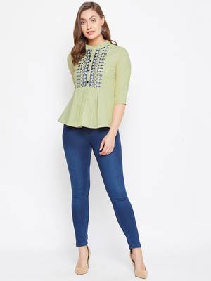 Green embroidered cotton cotton-tops 1