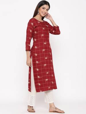 Maroon Rayon Printed Straight Kurta 4