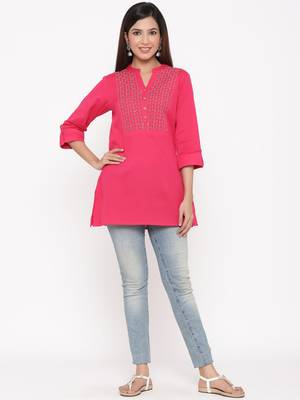 Fuschia Cotton Flex Embroidered Straight Kurta 3