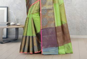 Light Green Banarasi Cotton Silk Saree With Blouse 3
