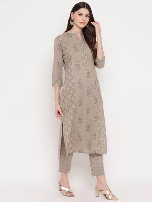 Women's Foil Print & Gota Patti Work Straight cotton Grey Kurti With Pant Set 4