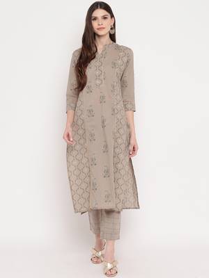 Women's Foil Print & Gota Patti Work Straight cotton Grey Kurti With Pant Set 8