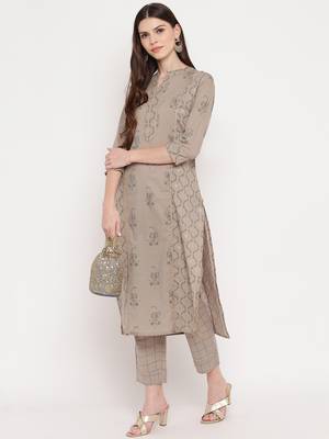 Women's Foil Print & Gota Patti Work Straight cotton Grey Kurti With Pant Set 10