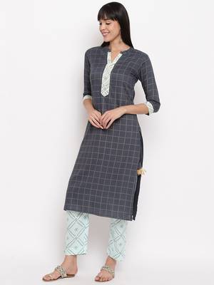 Women'S Checked Print & Gota Patti Work Straight Rayon Aqua Blue Kurti With Pant Set 3