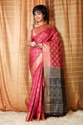 Pink woven patola saree with blouse 1