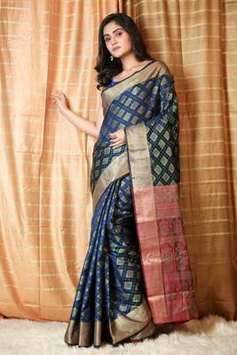 Navy blue woven patola saree with blouse 1