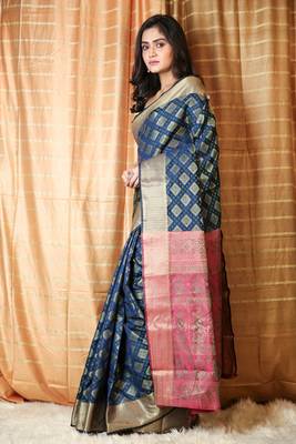 Navy blue woven patola saree with blouse 2