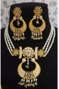 Beige necklaces