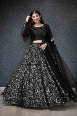 Black plain velvet semi stitched lehenga 1