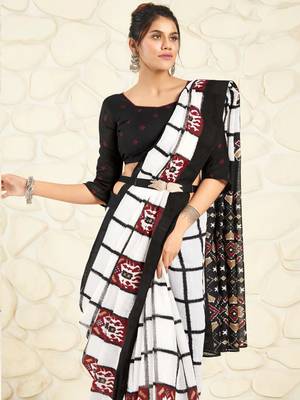 White woven cotton saree with blouse 2