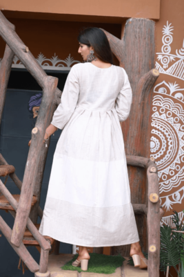 Cream Colored Cotton Slub Kurta 3