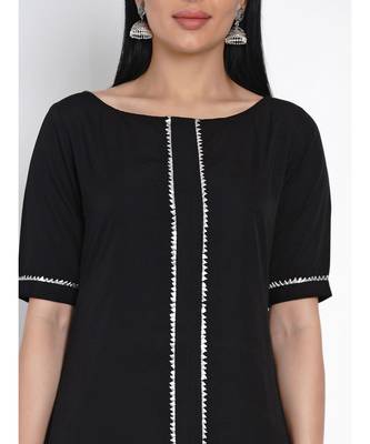 women black crepe straight kurta and pant set with gota inserts 6