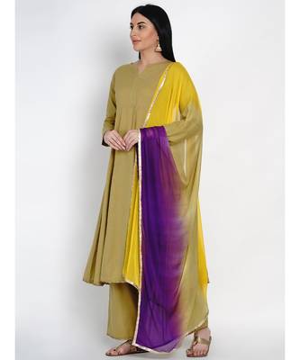 women cotton olive flared kurta and pant set with gota edging and tie and dye dupatta with gota 3
