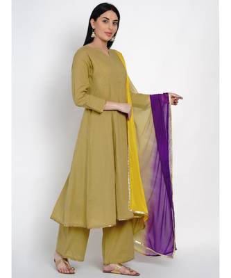 women cotton olive flared kurta and pant set with gota edging and tie and dye dupatta with gota 4