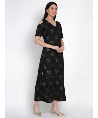 women black rayon cold shoulder dress with foil print 3