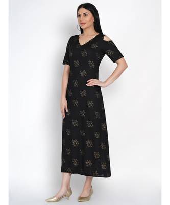 women black rayon cold shoulder dress with foil print 4