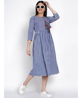women handloom cotton blue and white check dress with pintuck at yoke and colourfull tassle 3