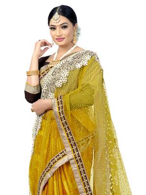 Beige embroidered blended cotton saree  4