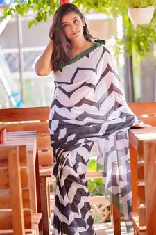 Black Fling Blended Georgette Digital Printed Saree
