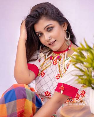 Multi checkered pants and Offwhite traditional keida and pants set 4