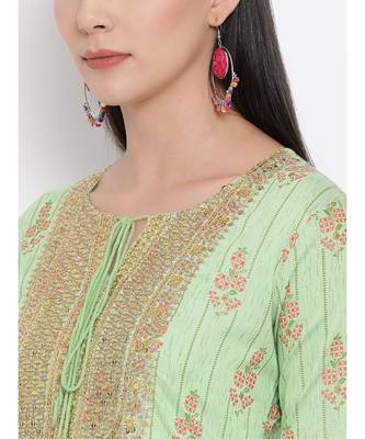 Women  green Cotton Embroidered Anarkali Kurta 6