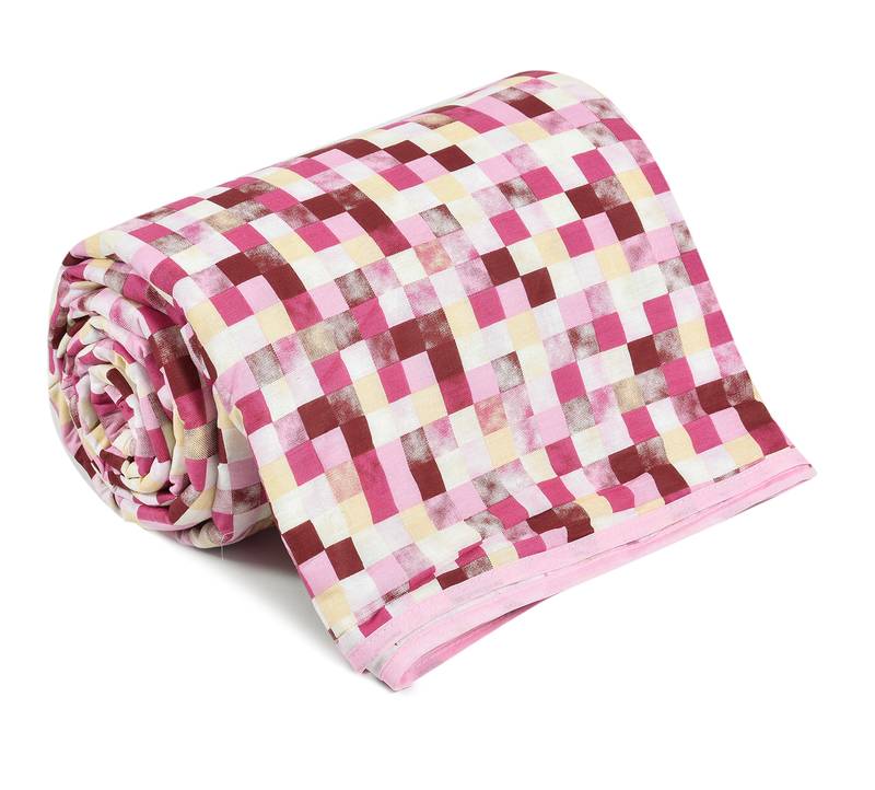 Light Red Be Wangle Geometric Printed Reversible Double Bed Dohar AC Blanket