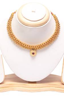 Golden Tushi with Earrings