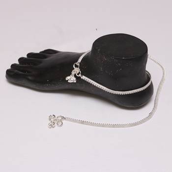 Silver tone payal, anklets 1