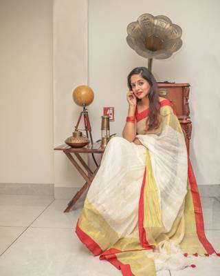 Red And White Collection Linen Saree With Red Blouse Piece 4
