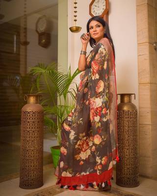 Black Printed Linen Saree With Blouse 5