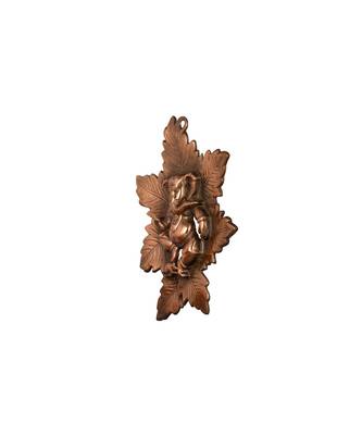 Matel Wall Hanging of Lord Ganesha On A Beautiful Leaf Showpiece 1