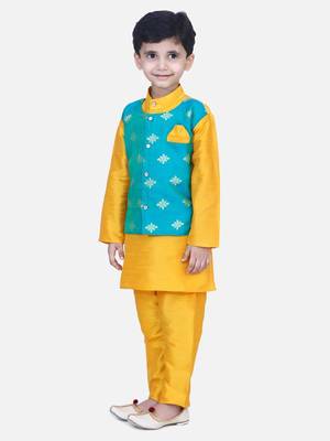 Orange Attached Chiffon Jacket Full Sleeve Kurta Pajama 2