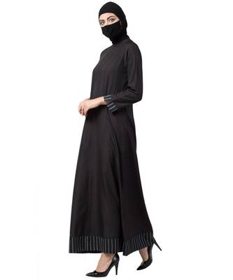 Musheco  Abaya With Striped Border 2