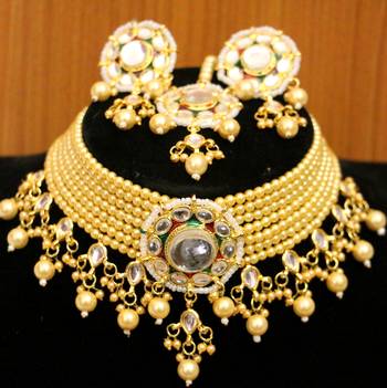 Yellow crystal necklace-sets 1