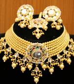 Yellow crystal necklace-sets