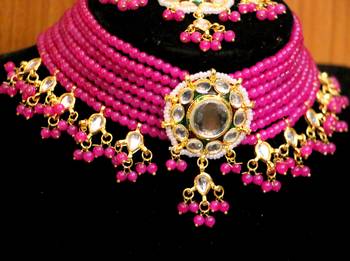 Pink crystal necklace-sets 3