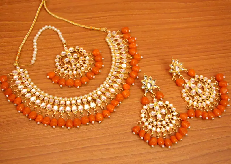 Orange crystal necklace-sets