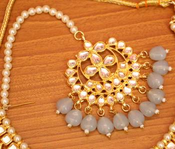 Grey crystal necklace-sets 3